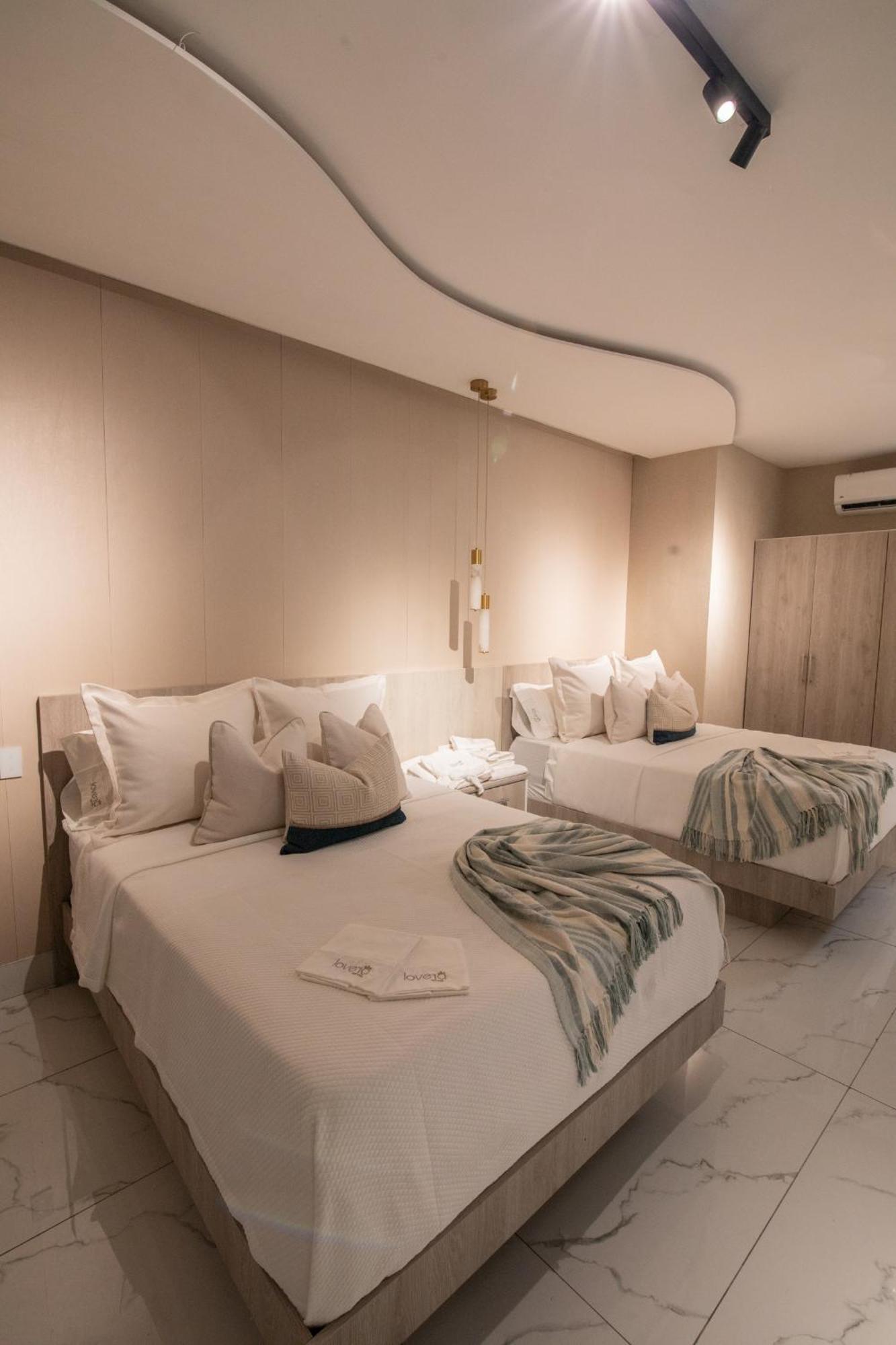 Lovera Hotel Santiago De Los Caballeros Buitenkant foto